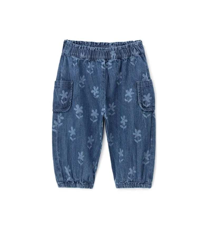 Jeans con fiori