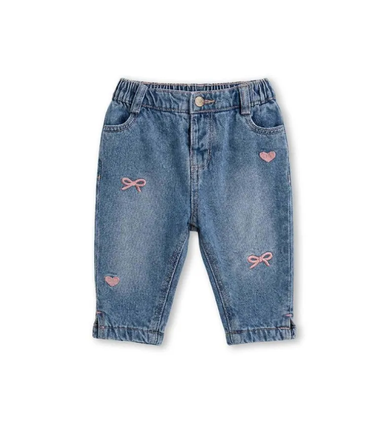 Jeans con ricami