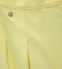 Pantaloni ampi
