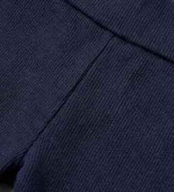 Pantaloni flare