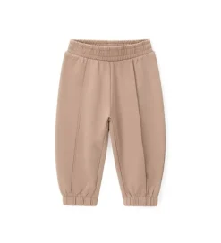 Pantaloni jogger