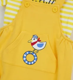 Set t-shirt e salopette