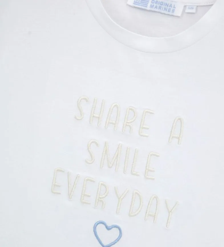 T-shirt ricamata